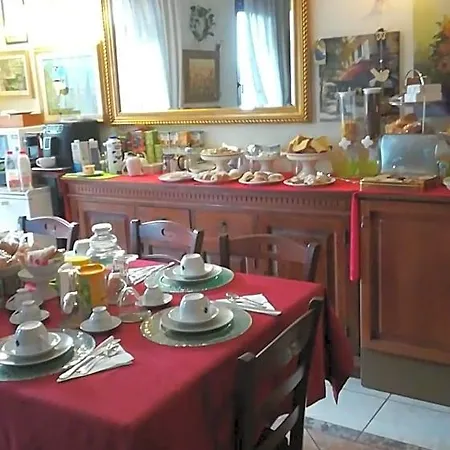 L'isola Di Casa Bed & Breakfast