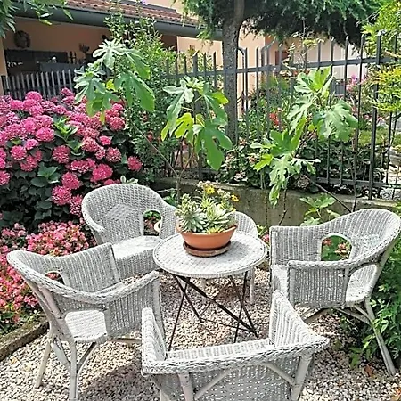 L'isola Di Casa 3*